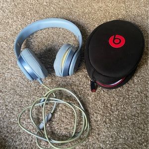 Blue wired Beats Solo 2